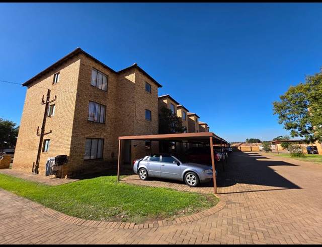 2 BEDROOM APARTMENT FOR SALE IN GREENHILLS EXT 3